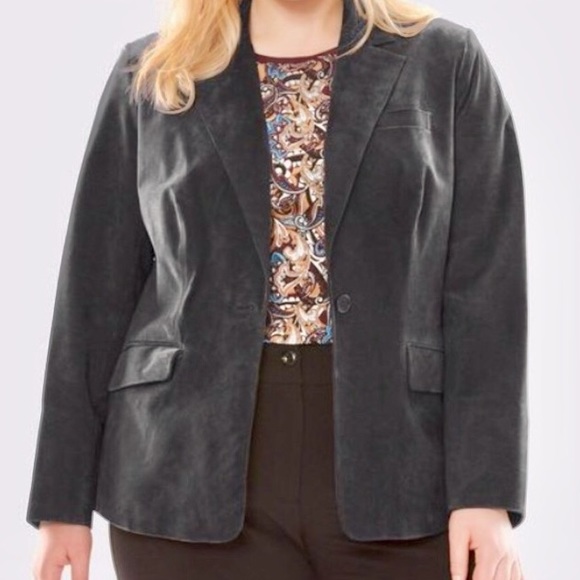 Jackets & Blazers - NWT Genuine leather suede blazer
